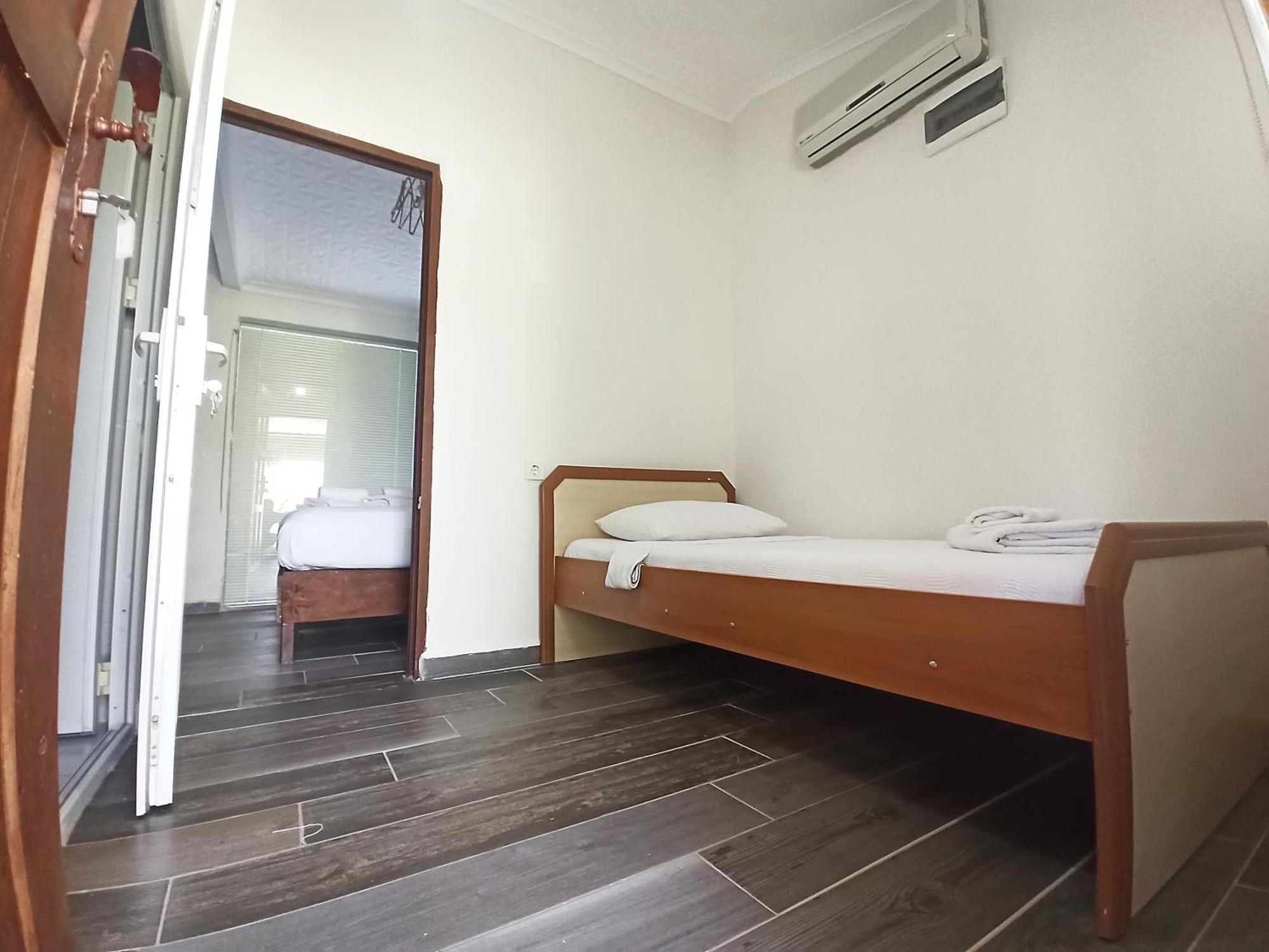 교젝 Daidala Life B&B 외부 사진